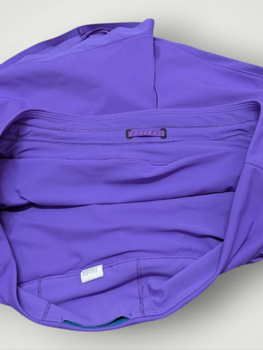 Lululemon Calm Tides Running Shorts - Picture 11 of 14